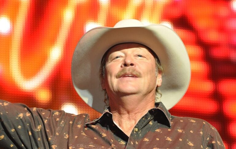 Alan Jackson Covers 5 Country Classics